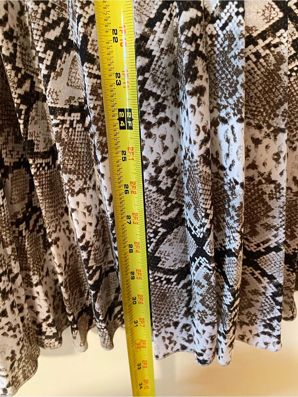 Banana Republic Snake Print Midi Pleated Skirt - Picture 3 of 3